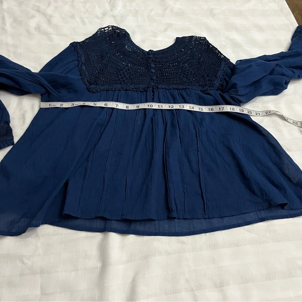 Free People Early Frost navy blue crocheted long sleeve blouse top Size S